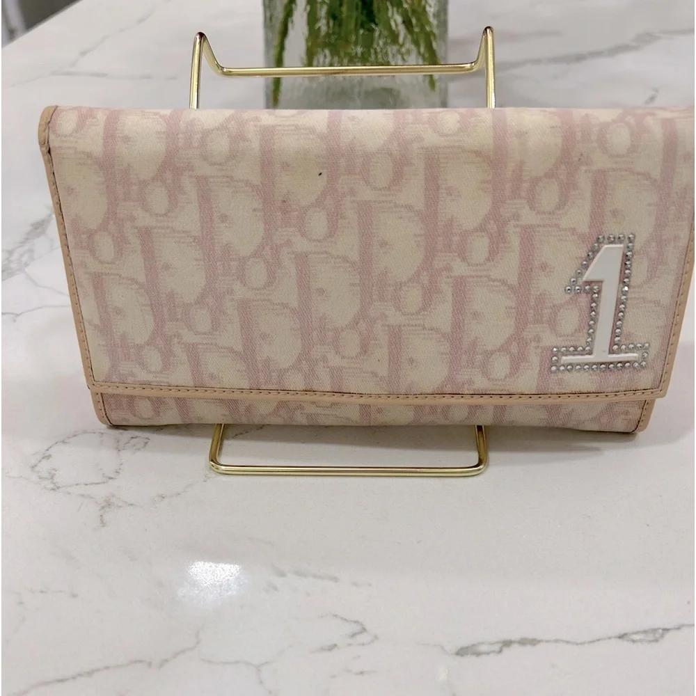 🩷Good Condition 🌸Christian Dior🌸Trotter Collection Wallet🌸